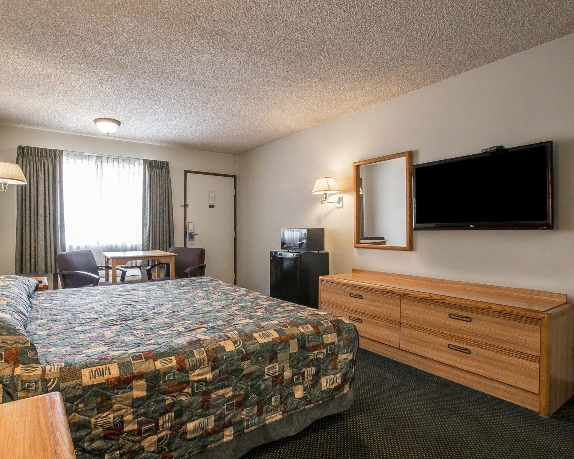 Rodeway Inn Riverside Dış mekan fotoğraf