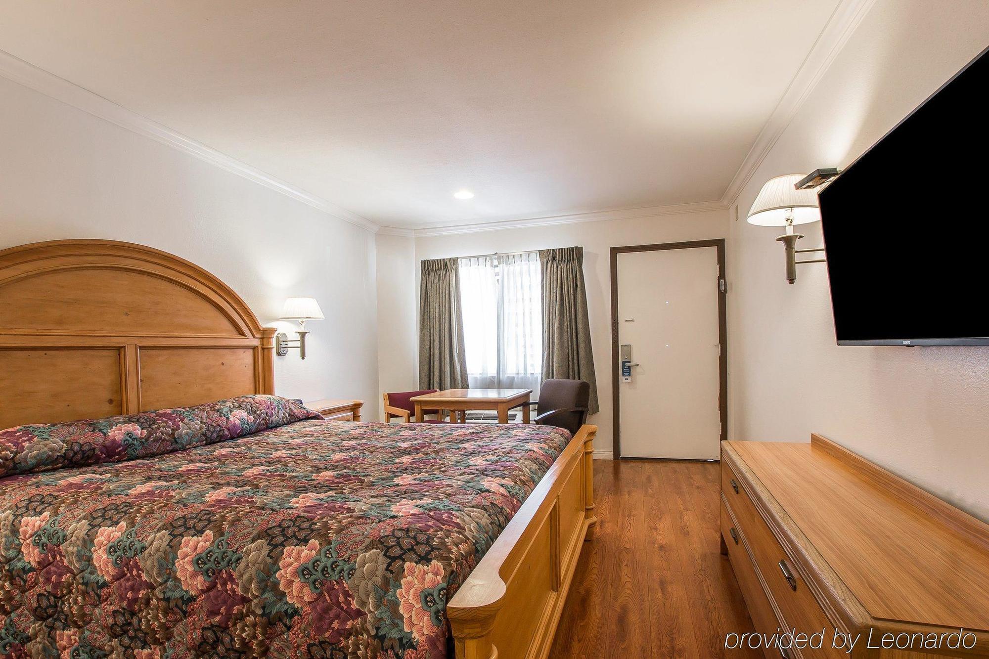 Rodeway Inn Riverside Dış mekan fotoğraf