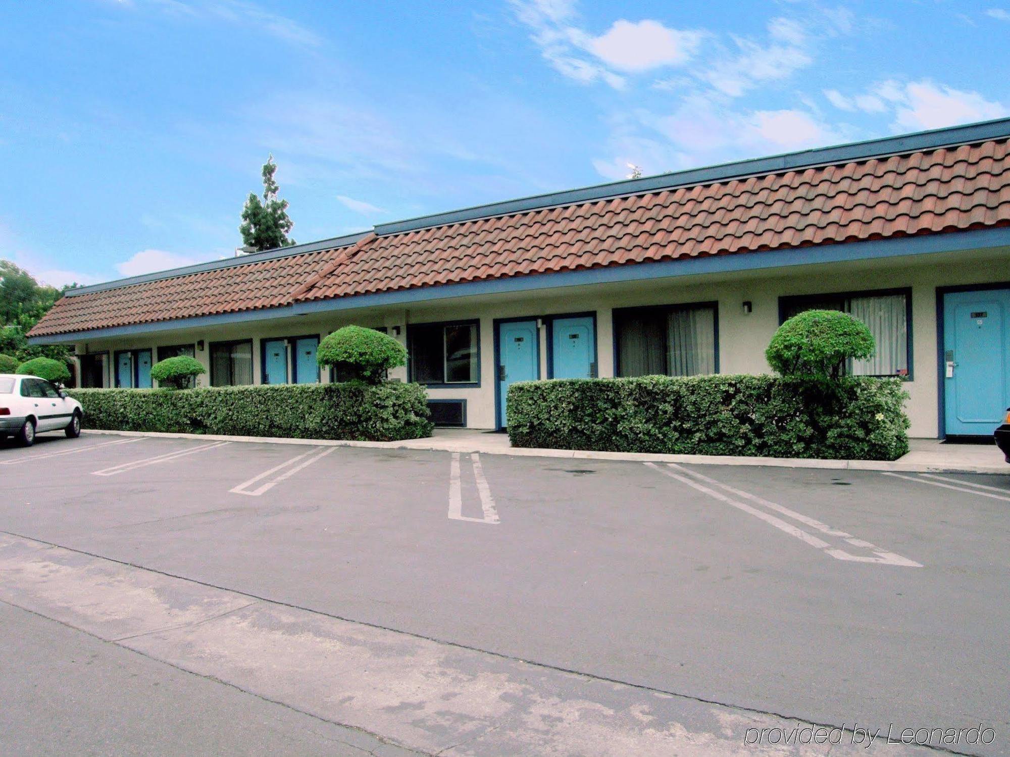 Rodeway Inn Riverside Dış mekan fotoğraf